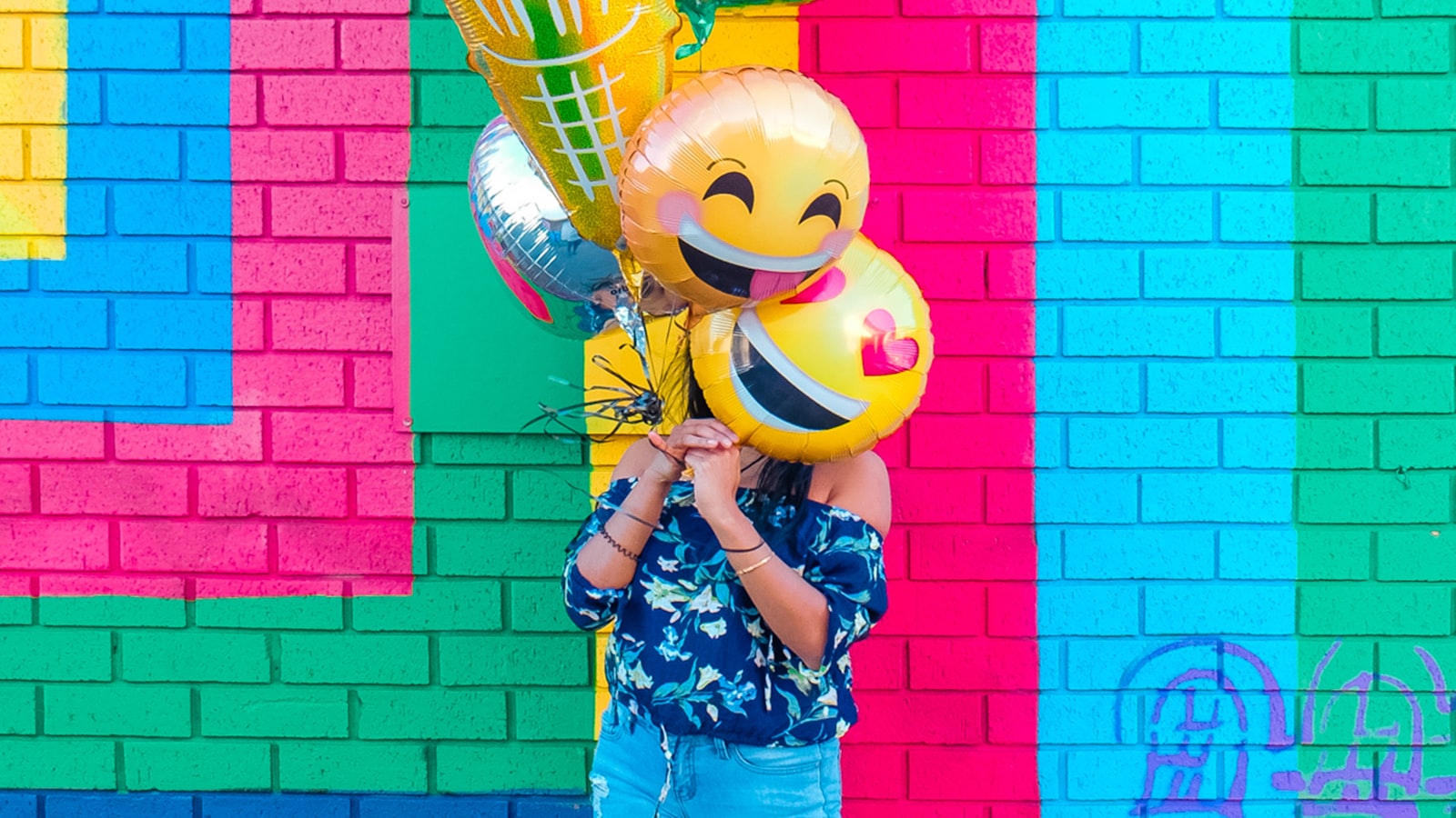 Bondi streetscape, Sydney — the Eastern Suburbs coastal strip where most of our Bondi moves happen.
